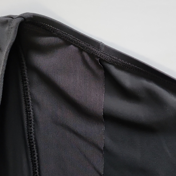 Yummie Top and Bottom Black Bikini Set - Picture 10 of 15